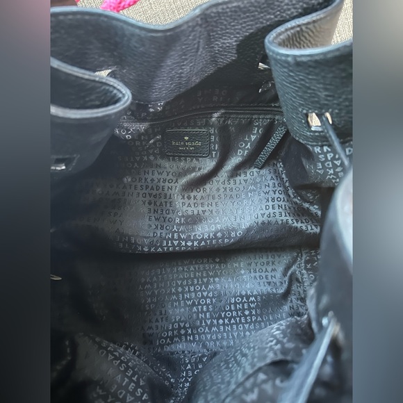 Kate Spade crossbody bucket bag ♠️ - Picture 7 of 7